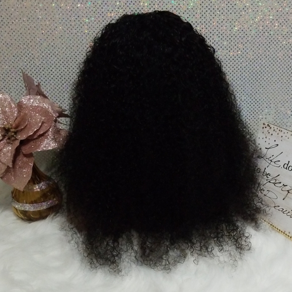 🌺 22" Celebrity Customized 4X4 Closure Wig 🌺 - Picture 8 of 8